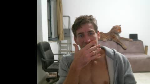 jlmbud online show from December 14, 12:16 am