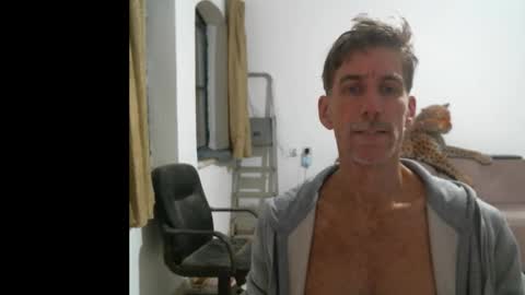 jlmbud online show from January 18, 10:02 pm