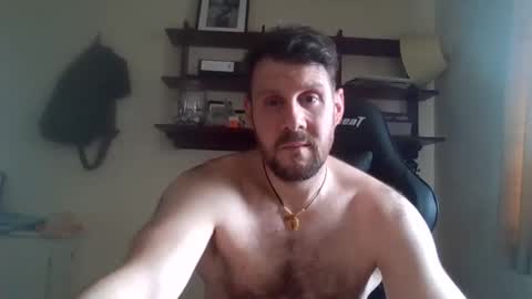 jmakk99 online show from April 14, 9:37 am