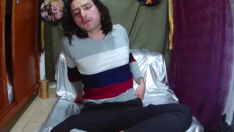 Miguel    ONLYFANS   THECRAZYADAM online show from March 4, 2:39 am