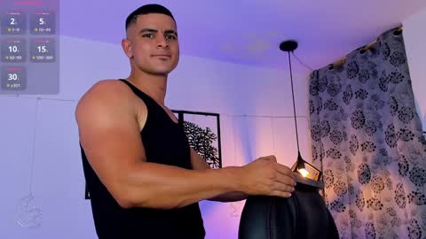 Snapshot of jmortton chatting on January 11, 1:16 am IGJmortton online show from January 11, 1:16 am