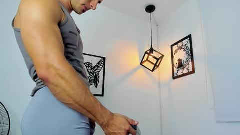 IGJmortton online show from February 10, 1:53 am