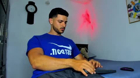 IGJmortton online show from March 15, 10:43 am