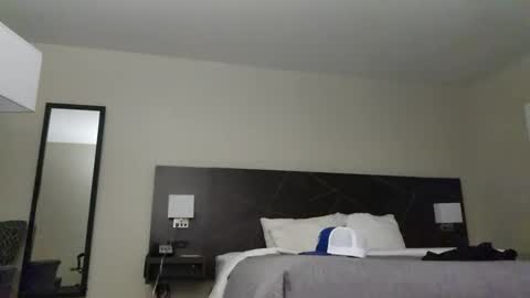 Jmtz4420 online show from December 13, 7:25 am