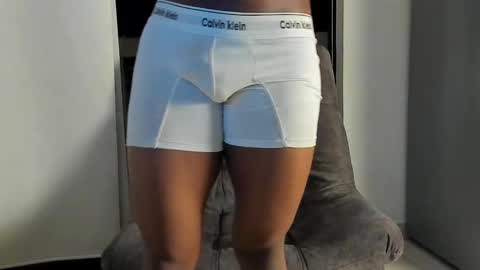 JOAN SAENZ online show from January 4, 12:37 am