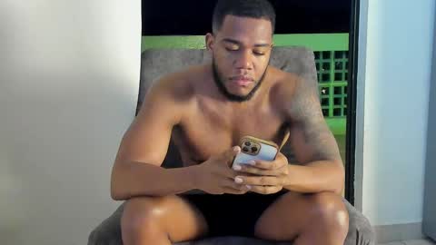 JOAN SAENZ online show from January 20, 1:39 am