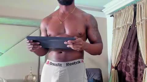 JOAN SAENZ online show from February 17, 12:43 am