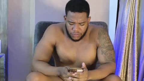 JOAN SAENZ online show from September 9, 9:14 pm