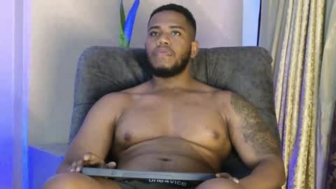 JOAN SAENZ online show from September 17, 3:30 am