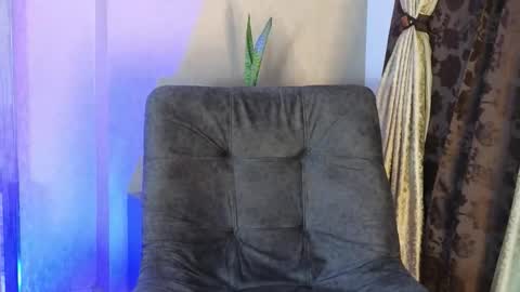 JOAN SAENZ online show from November 5, 8:36 am