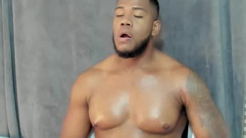 JOAN SAENZ online show from February 15, 10:06 pm