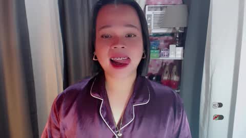 Joana online show from April 4, 10:02 am