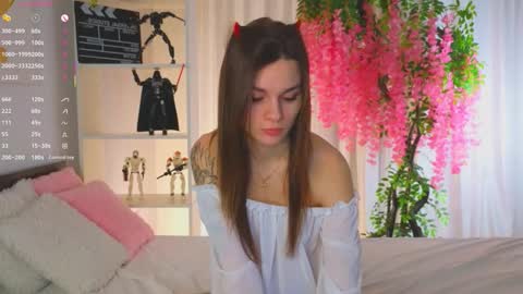 Eva online show from March 8, 7:28 pm