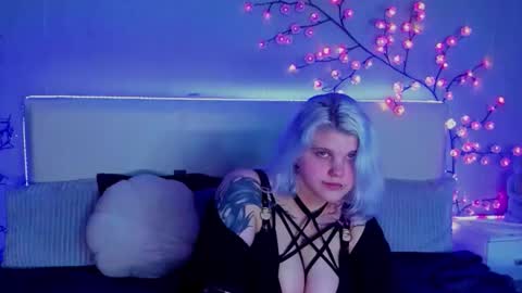 Joann online show from November 10, 9:58 pm