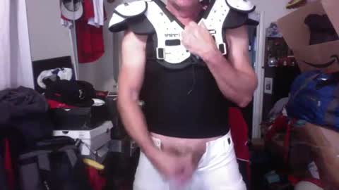 Snapshot of jockdad87 chatting on February 6, 3:09 pm JockDad87 online show from February 6, 3:09 pm