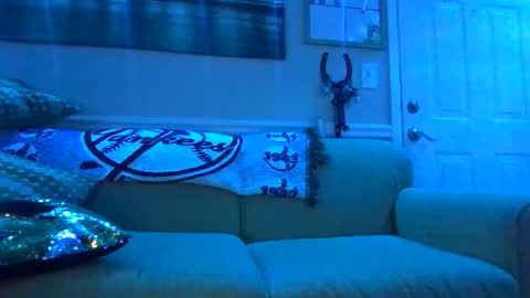 joe7168 online show from April 12, 6:07 am