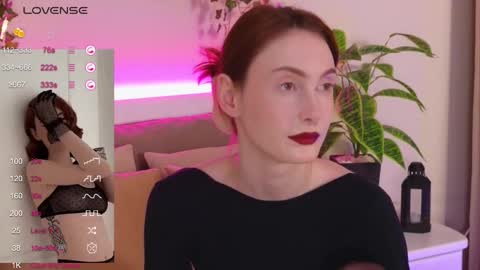 Snapshot of joe___joe chatting on December 16, 4:34 am Joe online show from December 16, 4:34 am