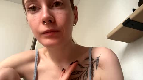 Snapshot of joe___joe chatting on February 26, 10:15 am Joe online show from February 26, 10:15 am