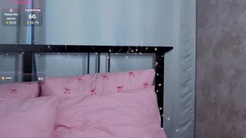 Snapshot of joe___joe chatting on March 25, 7:03 am Joe online show from March 25, 7:03 am