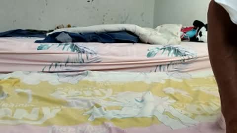 joe_bp89470 online show from November 21, 9:30 am