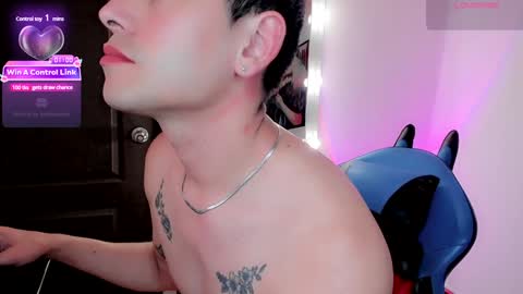 Snapshot of joe_jhonson chatting on December 14, 7:46 pm joe jhonson online show from December 14, 7:46 pm