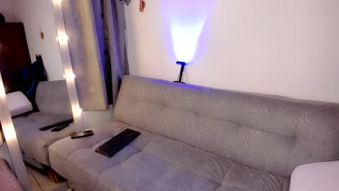 Snapshot of joe_jhonson chatting on March 10, 4:25 pm joe jhonson online show from March 10, 4:25 pm