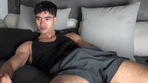 joe_steel1 online show from February 24, 9:46 pm