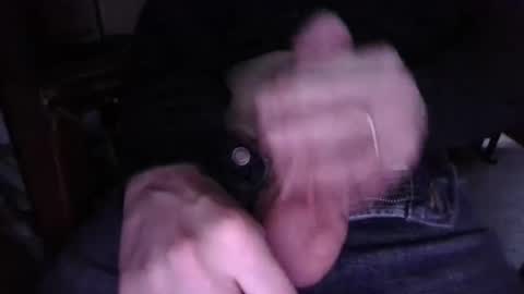 Snapshot of joeblow2525 chatting on December 20, 9:17 pm joeblow2525 online show from December 20, 9:17 pm