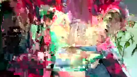 Snapshot of joeblow2525 chatting on October 4, 12:25 pm joeblow2525 online show from October 4, 12:25 pm