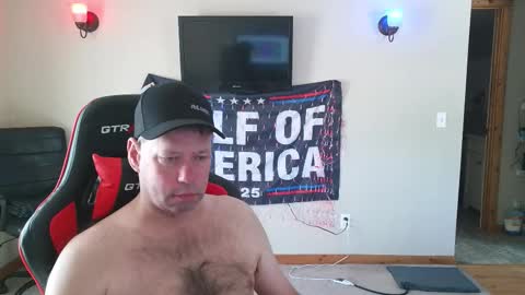 Snapshot of joejoe__ chatting on February 8, 4:43 pm joejoe__ online show from February 8, 4:43 pm