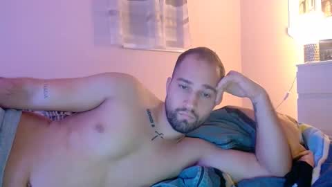 joel044 online show from November 17, 3:29 pm