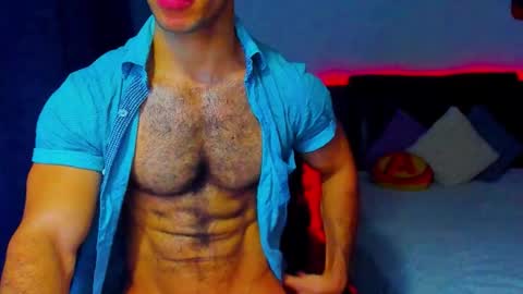 Snapshot of joel_ferreira chatting on October 12, 8:19 pm Joel online show from October 12, 8:19 pm