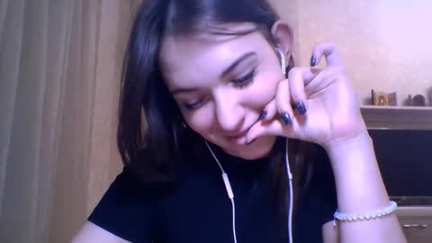 Jennifer online show from November 11, 5:13 pm