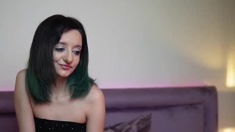  Joelle  online show from March 14, 9:53 pm