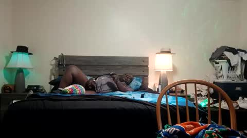 joemamma720 online show from December 14, 3:01 am