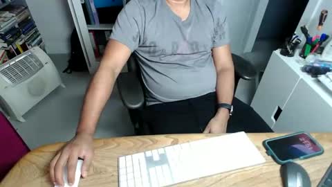 joeshades21 online show from January 6, 9:50 pm