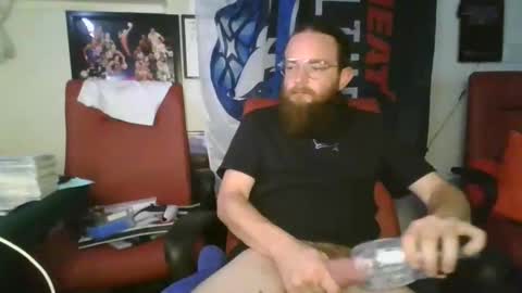 Snapshot of joey2snowy759685 chatting on October 17, 3:31 am joey2snowy759685 online show from October 17, 3:31 am