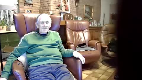 johan7 heet online show from December 12, 4:21 pm