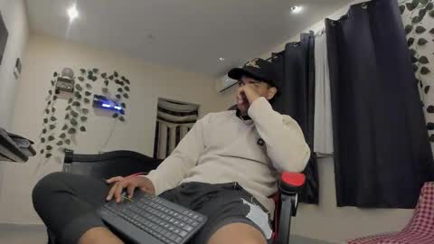 Johan Beley online show from September 27, 6:02 pm