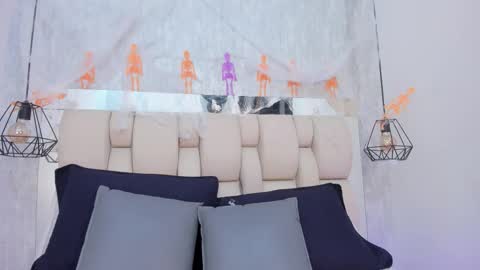 Johan  online show from October 25, 11:40 am