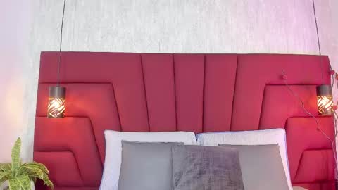 Johan  online show from November 3, 11:44 am