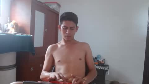 johan online show from March 27, 5:12 pm