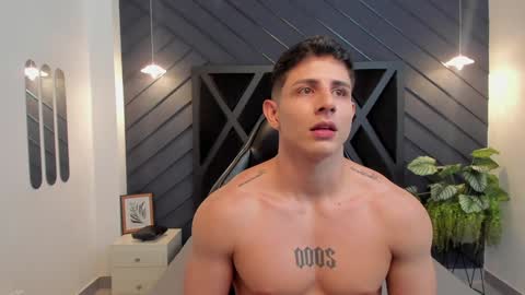 Johan Williams online show from December 14, 4:45 am