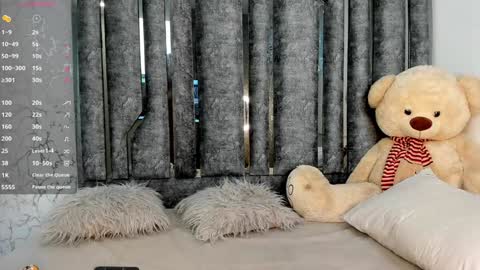 johana fox online show from December 30, 10:32 am