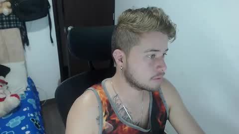 JOHAN independient model online show from October 22, 12:27 pm