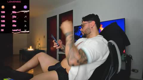 King -    online show from October 18, 11:05 pm