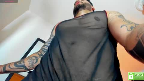 Snapshot of johatsu chatting on March 13, 10:49 pm King - online show from March 13, 10:49 pm