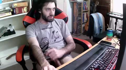 Snapshot of john566112 chatting on December 14, 2:10 pm john online show from December 14, 2:10 pm