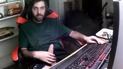 Snapshot of john566112 chatting on February 7, 6:45 am john online show from February 7, 6:45 am