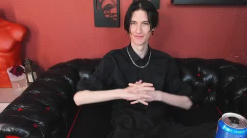john__strong online show from June 6, 2:44 pm